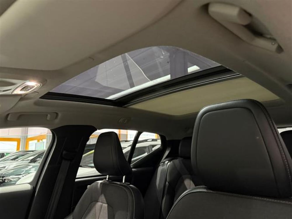 Volvo XC40 usata a Cremona (7)