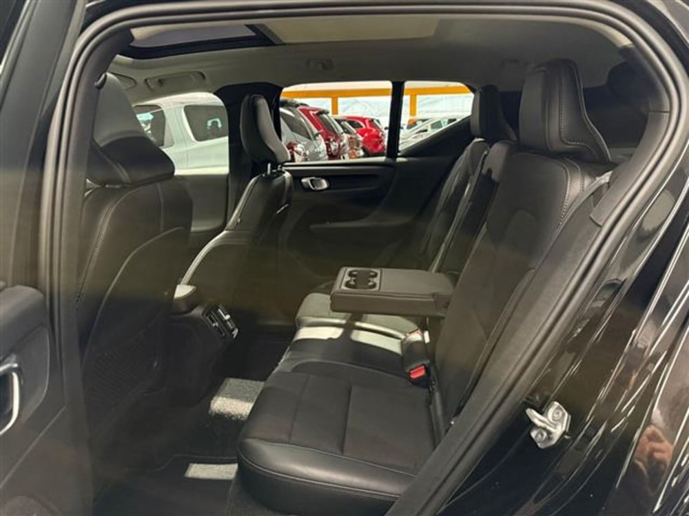Volvo XC40 usata a Cremona (8)