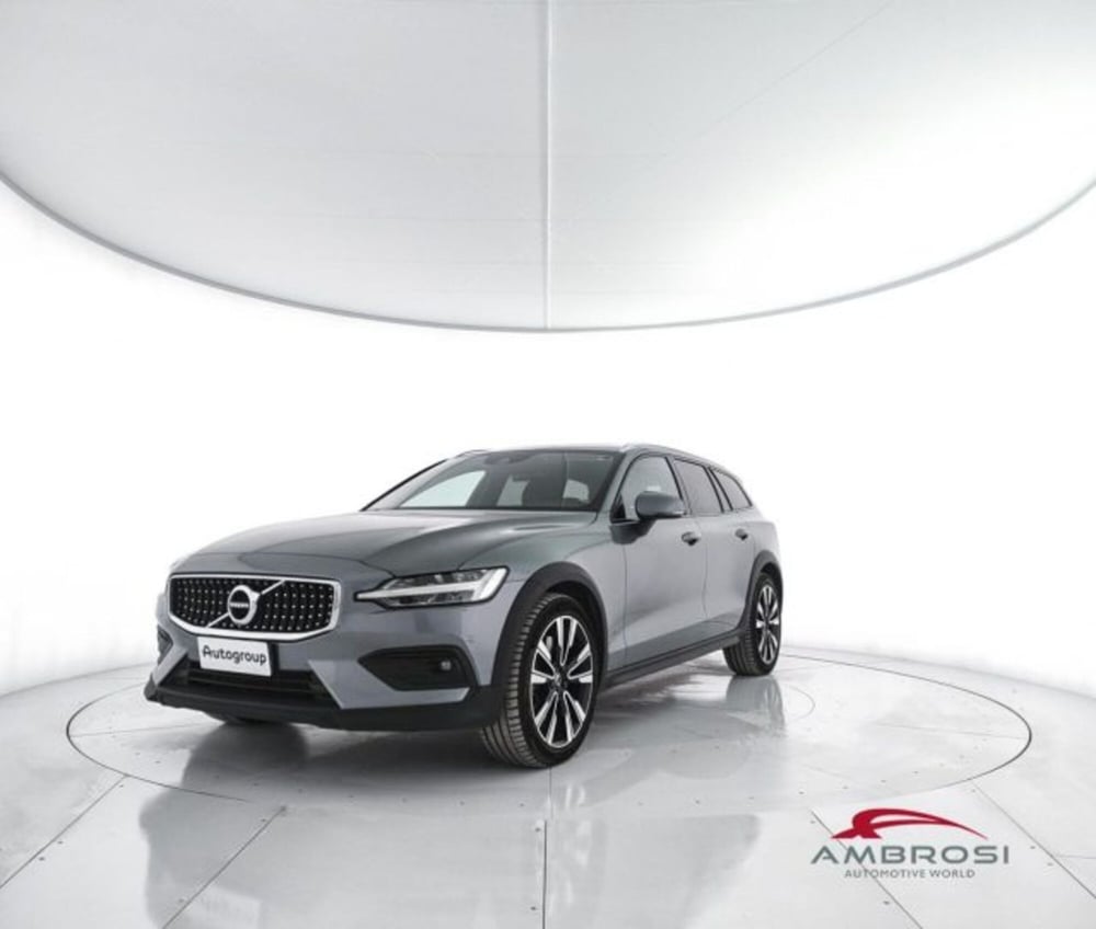 Volvo V60 Cross Country usata a Perugia