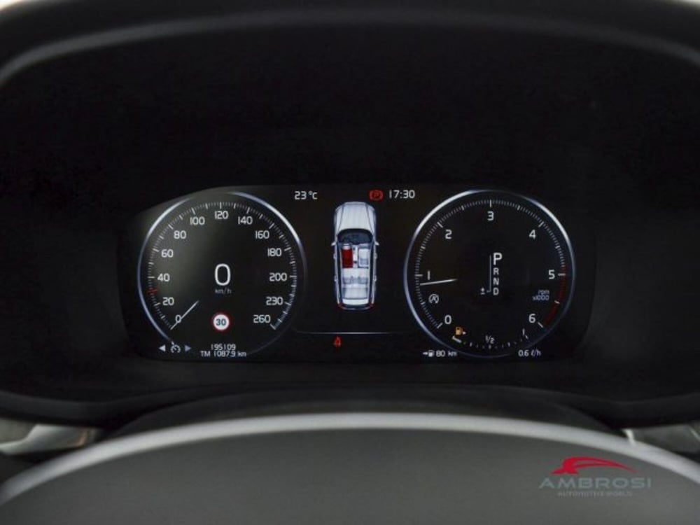 Volvo V60 Cross Country usata a Perugia (13)