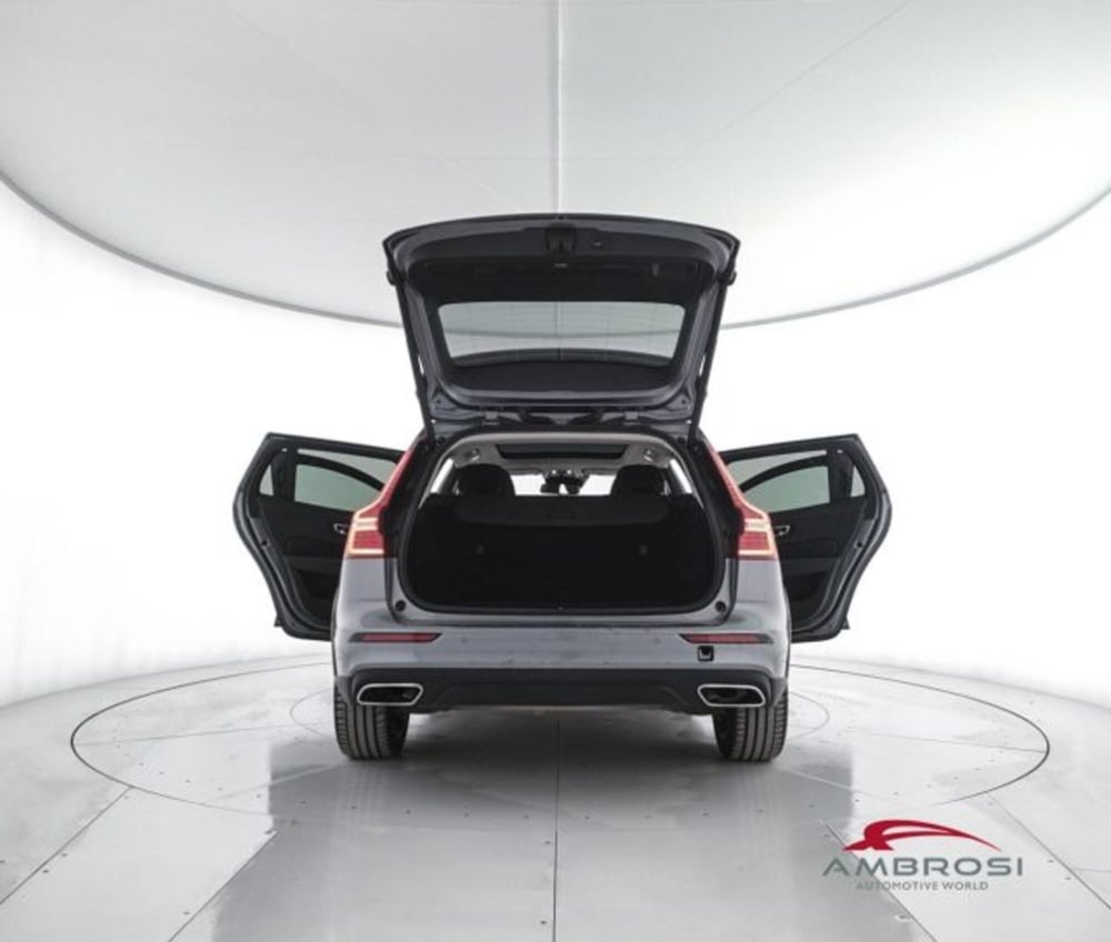 Volvo V60 Cross Country usata a Perugia (7)