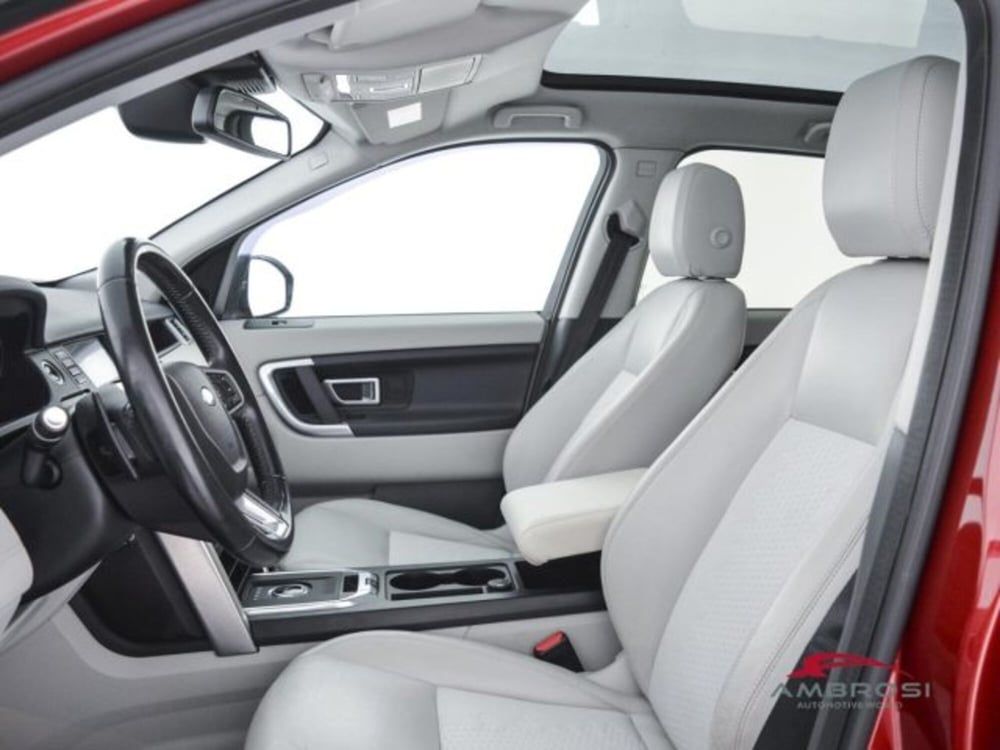 Land Rover Discovery Sport usata a Perugia (9)