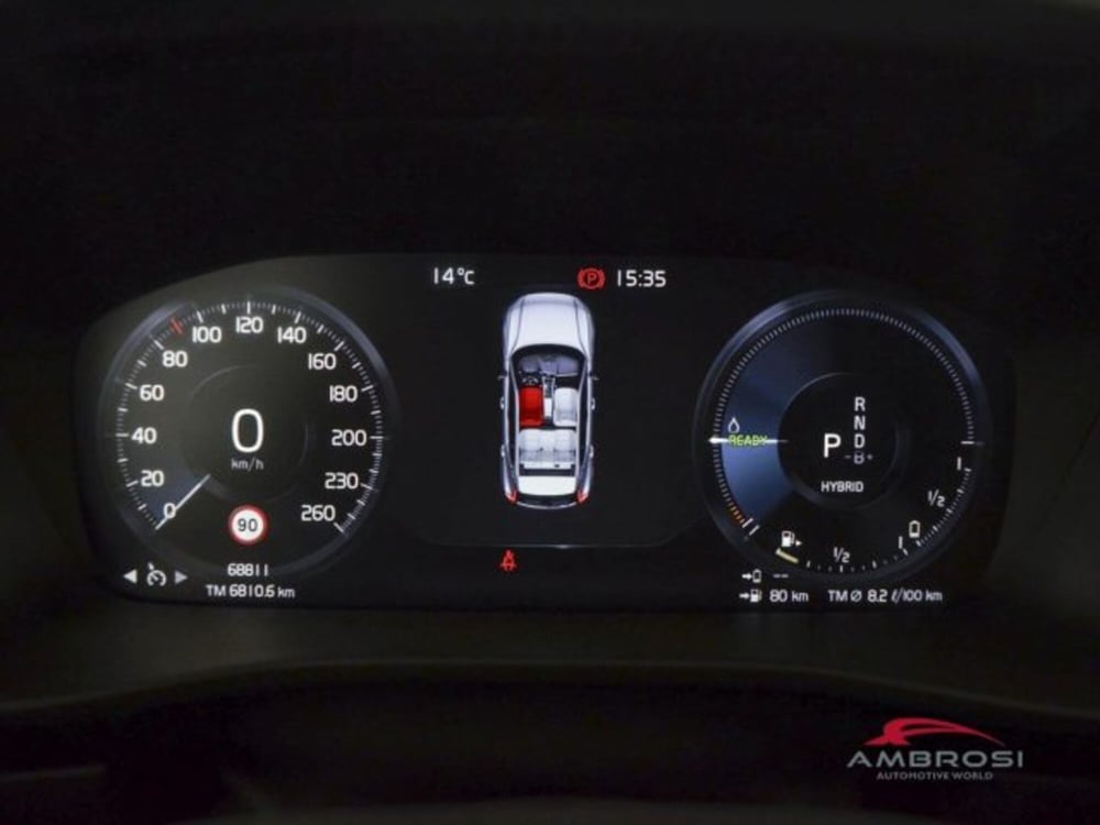 Volvo XC40 usata a Perugia (13)