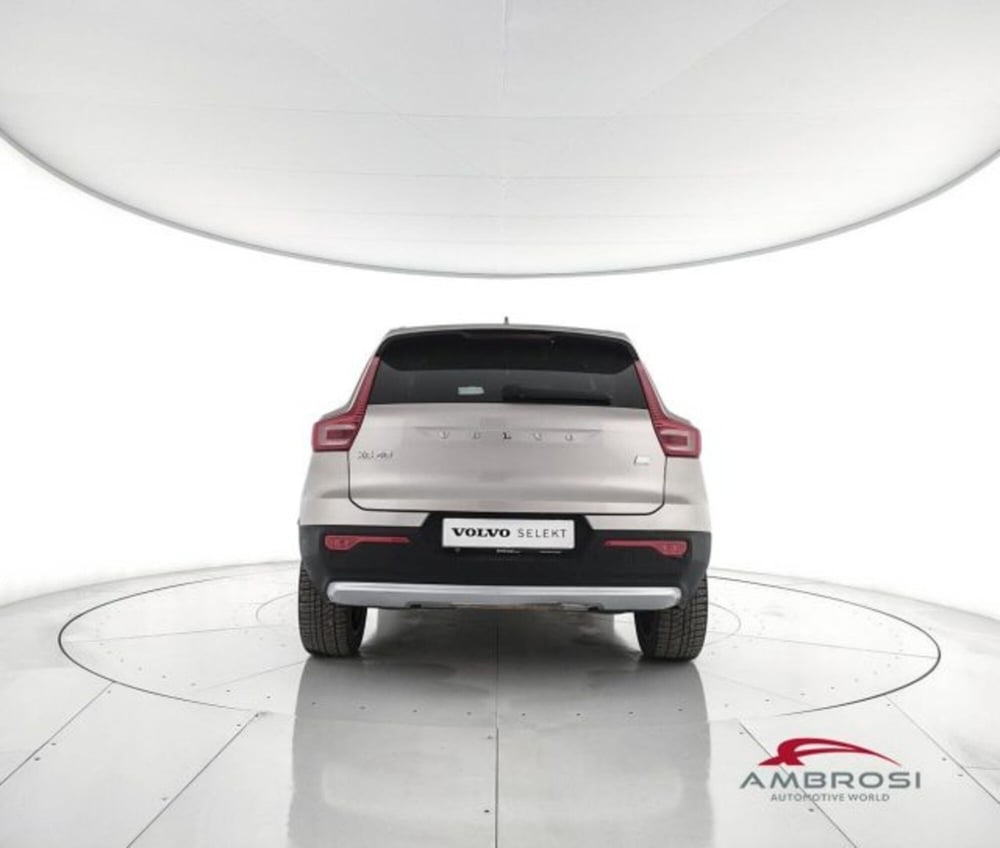 Volvo XC40 usata a Perugia (6)