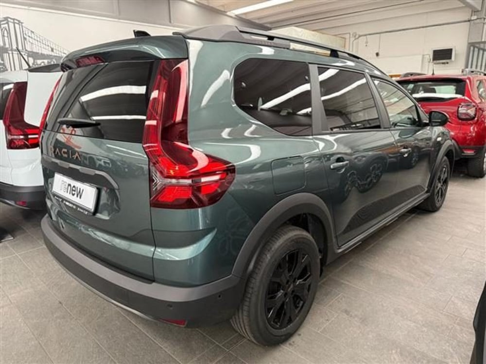 Dacia Jogger nuova a Cremona (4)