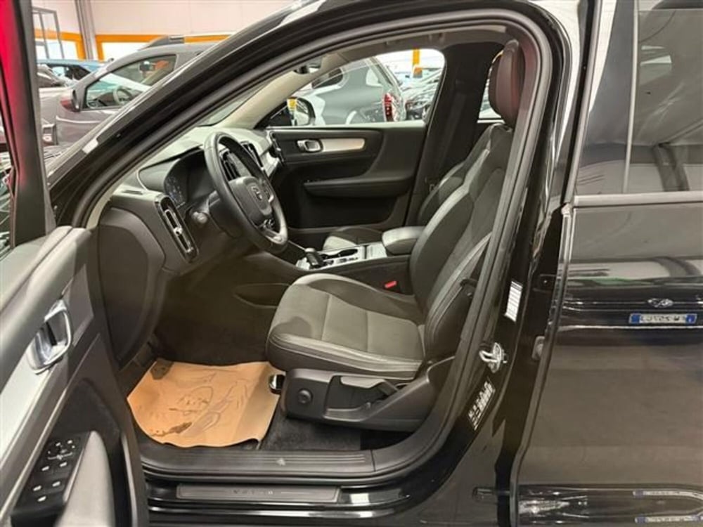 Volvo XC40 usata a Cremona (6)