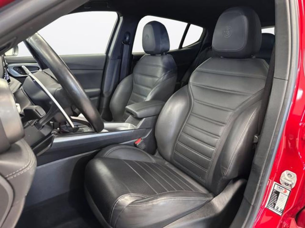 Alfa Romeo Tonale usata a Modena (11)