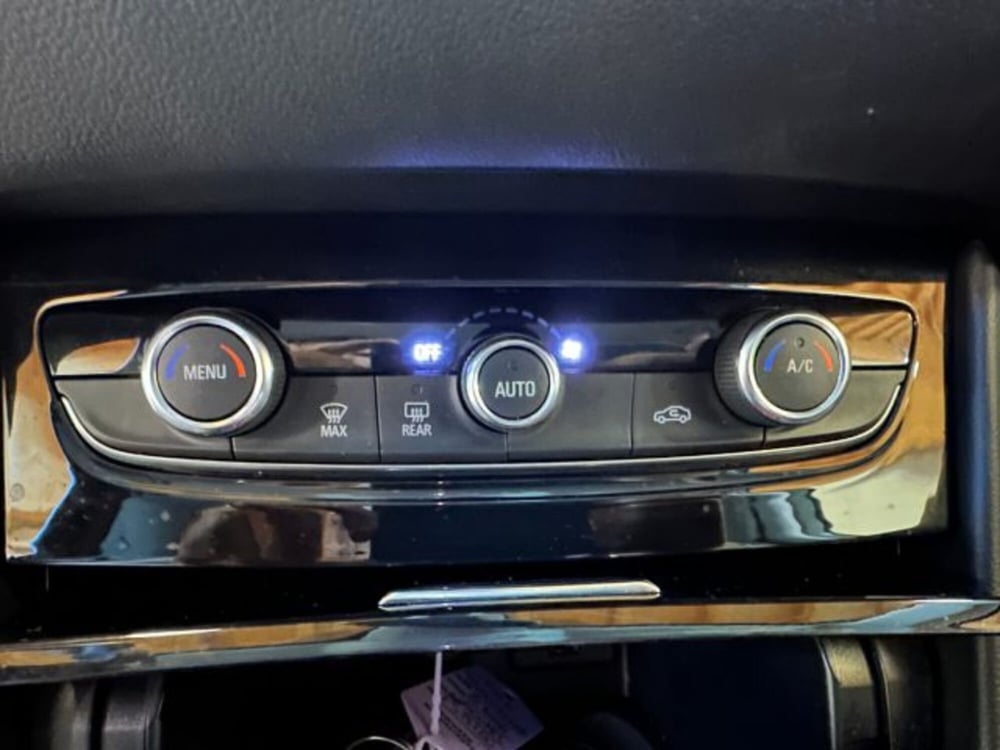 Opel Grandland X usata a Vicenza (12)