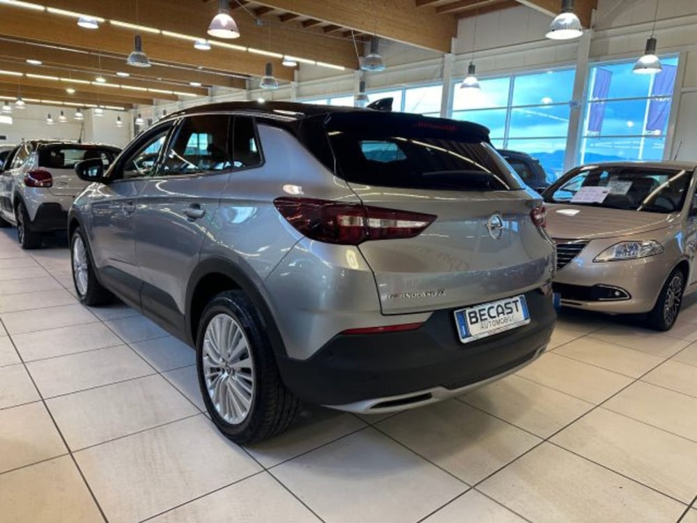 Opel Grandland X usata a Vicenza (4)
