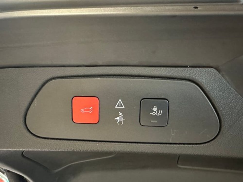 Opel Grandland X usata a Vicenza (6)