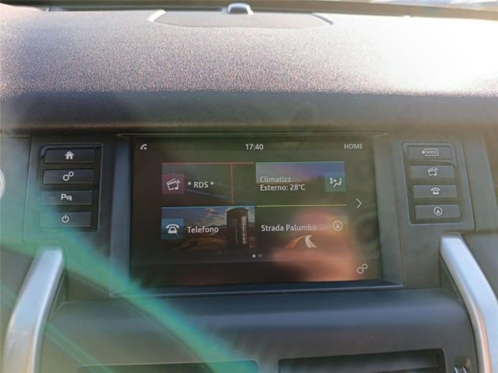 Land Rover Discovery Sport usata a Bari (18)