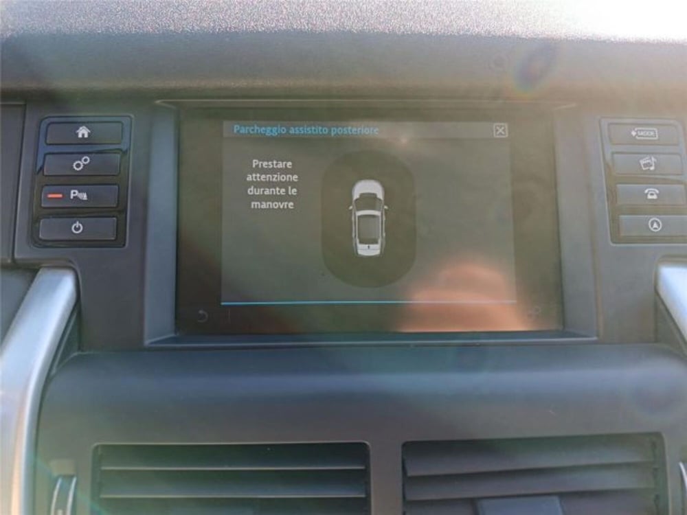Land Rover Discovery Sport usata a Bari (19)