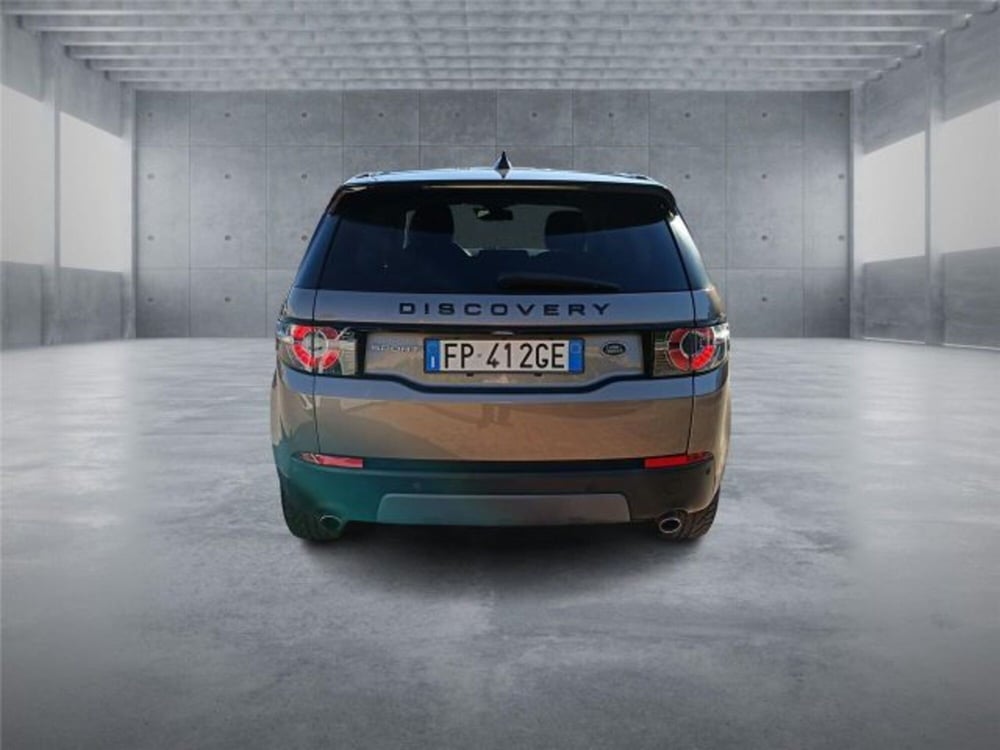 Land Rover Discovery Sport usata a Bari (5)