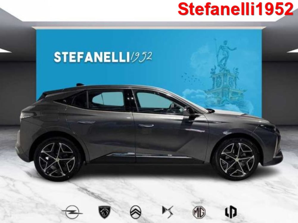 Ds DS 4 nuova a Bologna (2)