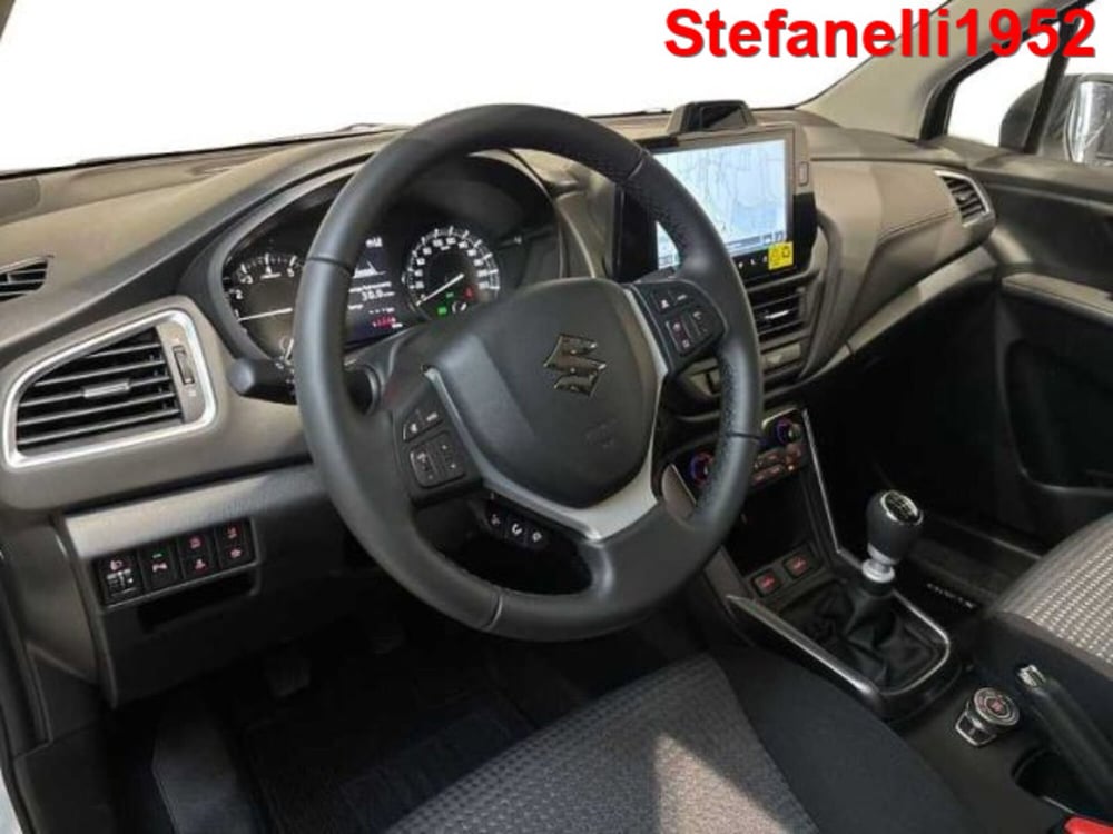 Suzuki S-Cross nuova a Bologna (11)