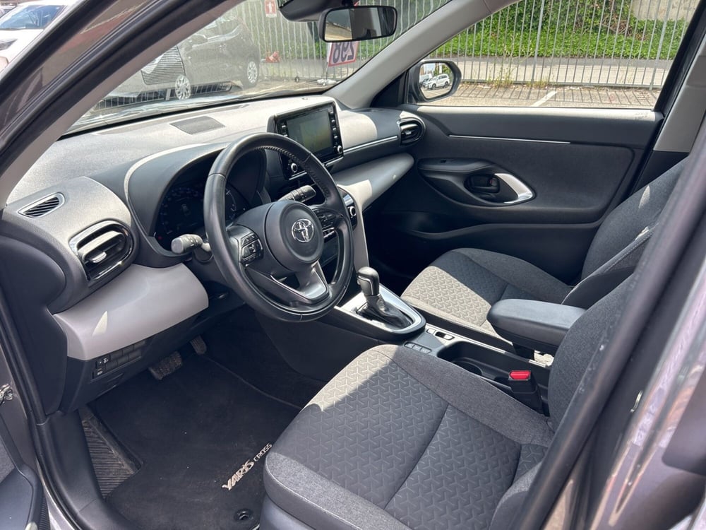 Toyota Yaris Cross usata a Piacenza (11)
