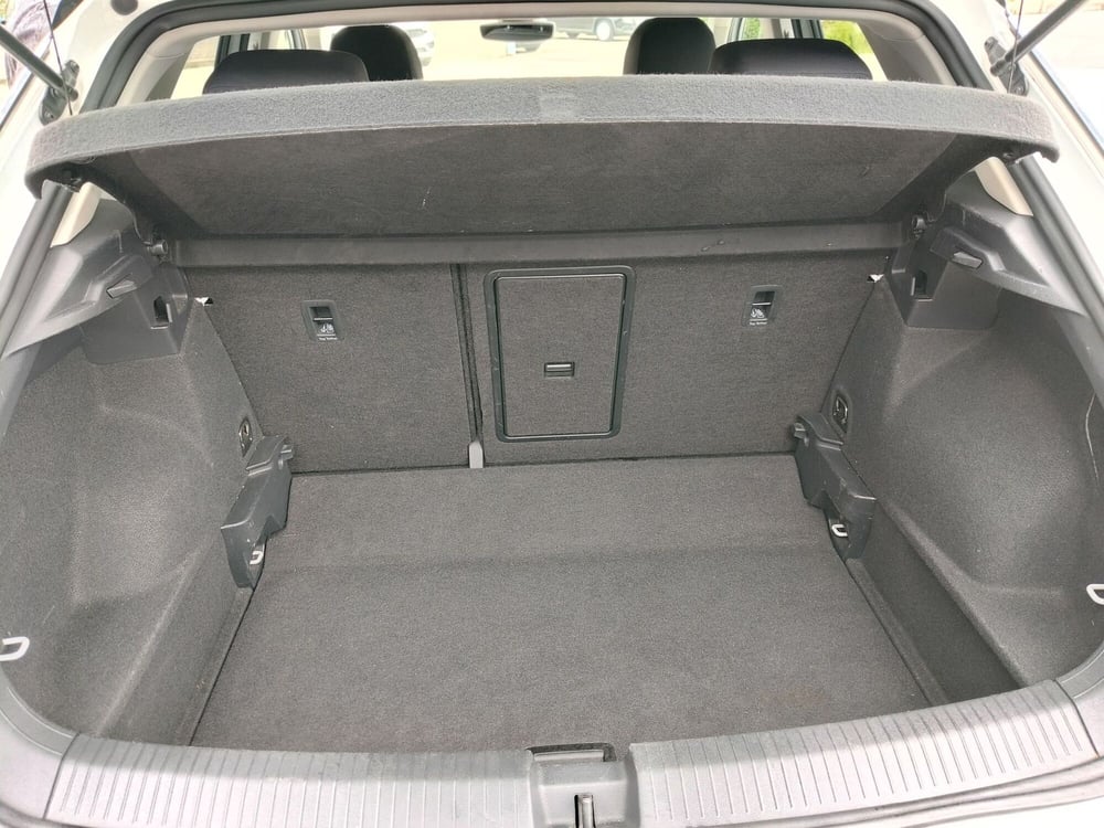 Volkswagen T-Roc usata a Matera (12)