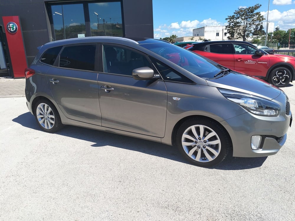 Kia Carens usata a Matera (4)