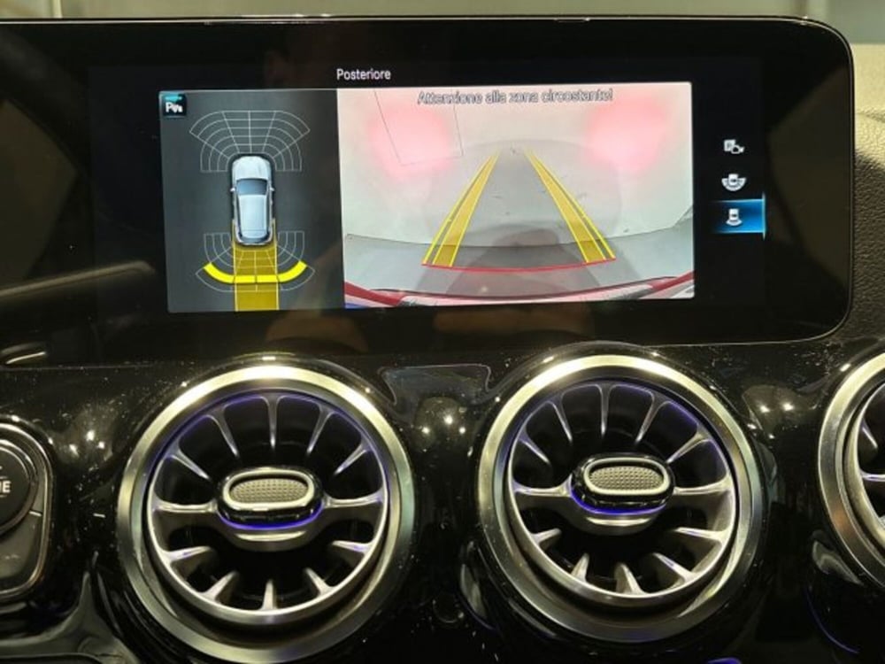 Mercedes-Benz GLA SUV usata a Bologna (12)