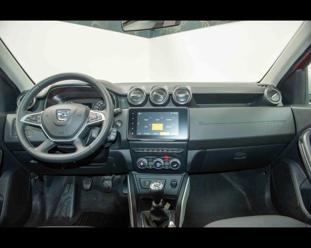 Dacia Duster usata a Venezia (11)