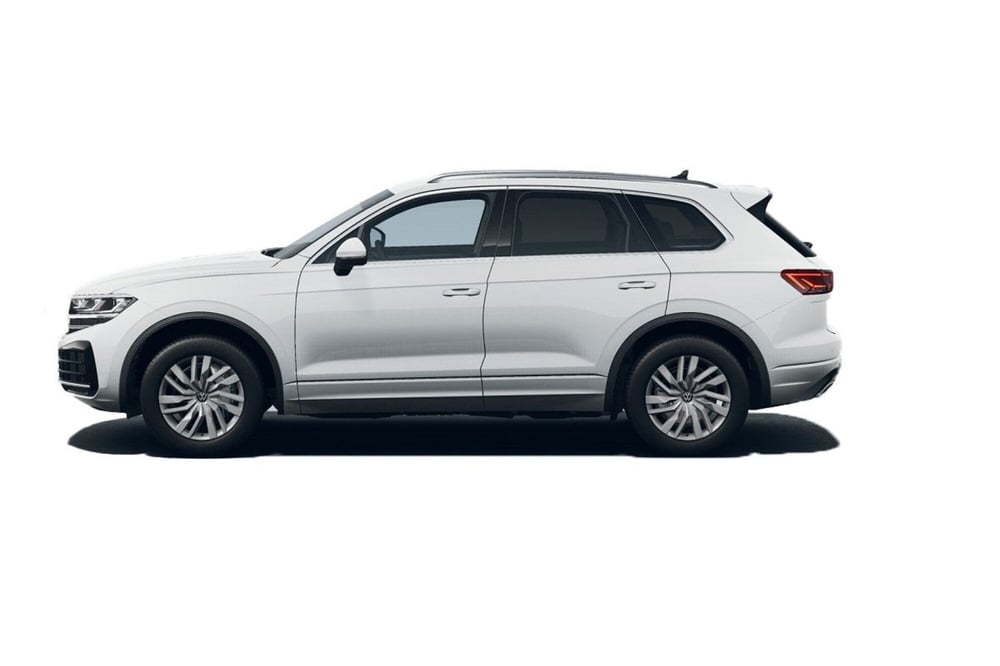 Volkswagen Touareg nuova a Chieti (3)