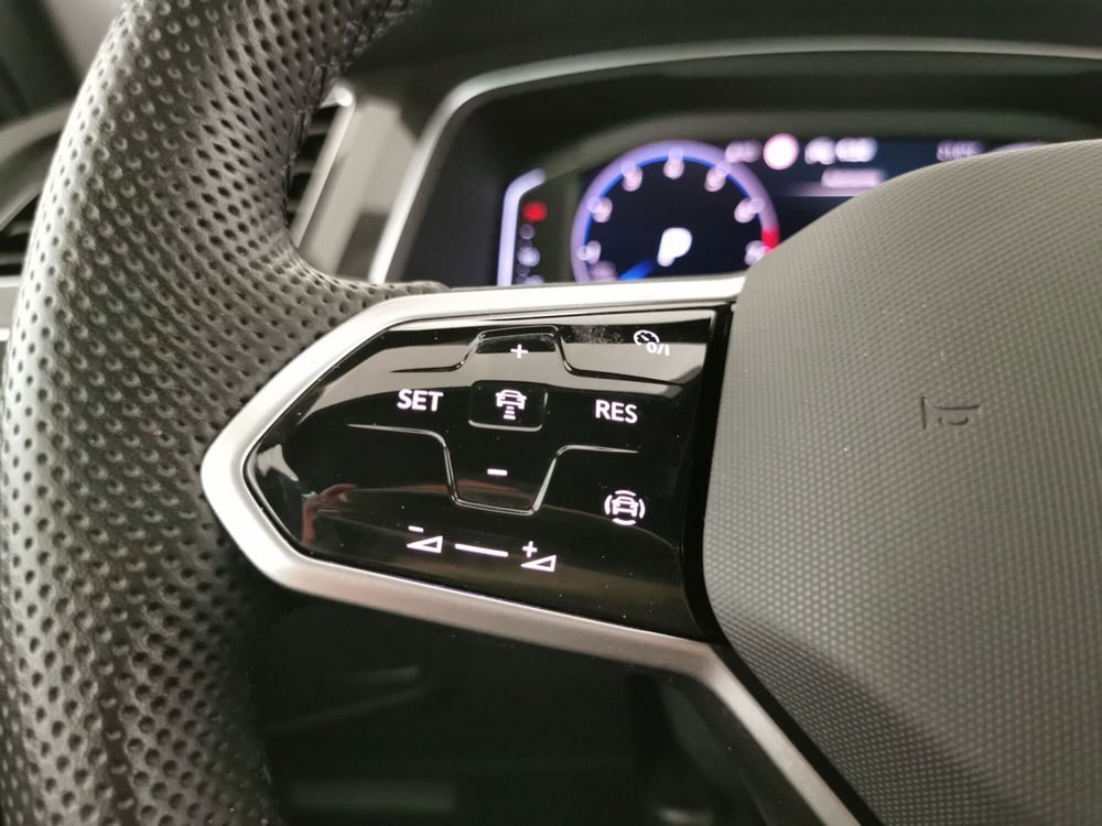 Volkswagen Tiguan usata a Chieti (19)