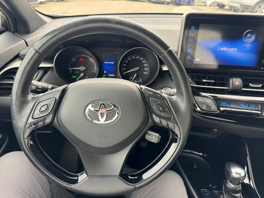 Toyota Toyota C-HR usata a Modena (11)