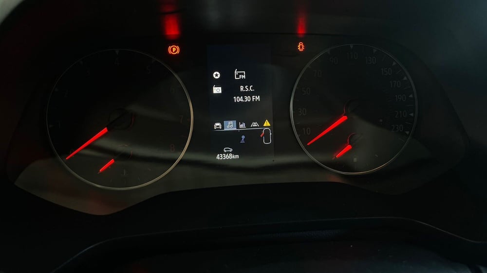 Dacia Sandero usata a Catania (11)