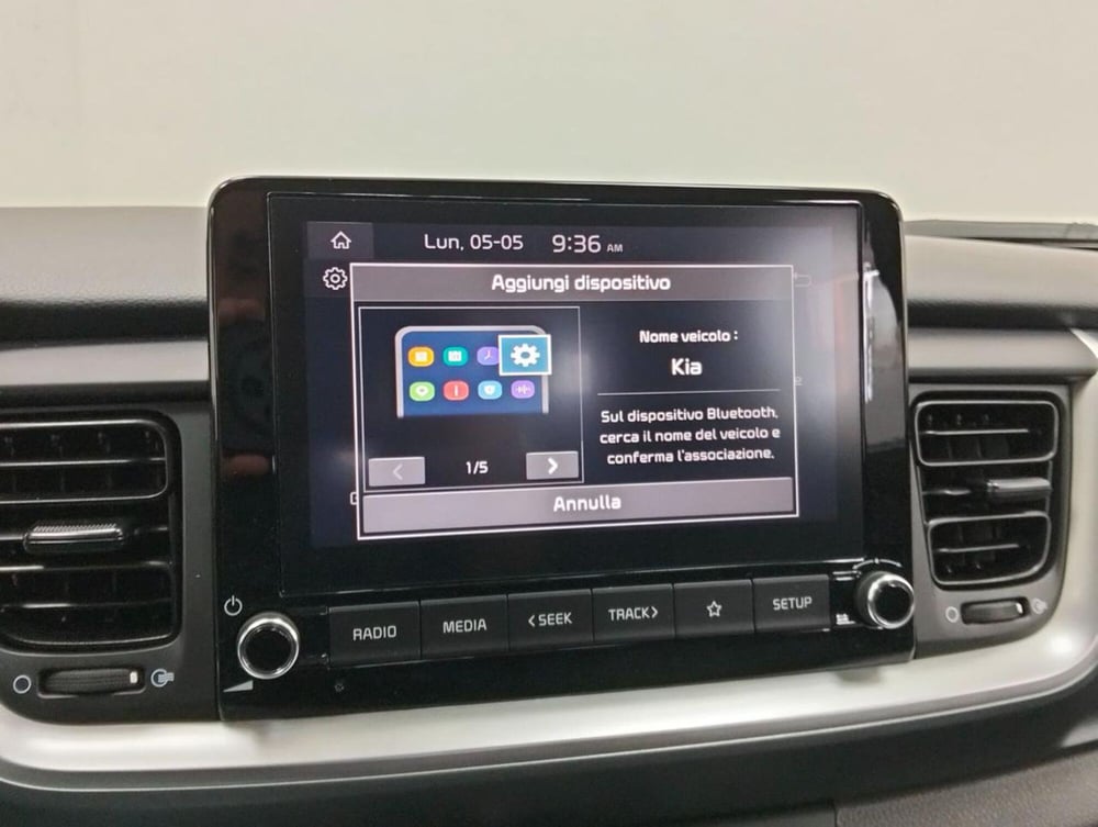 Kia Stonic usata a Como (13)
