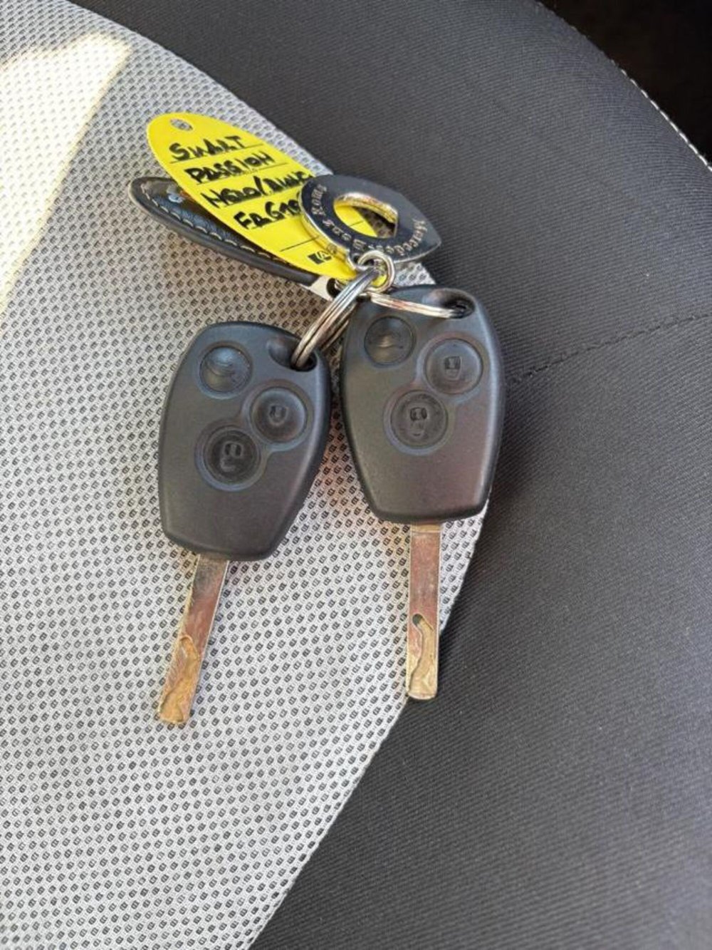 smart Fortwo usata a Roma (16)