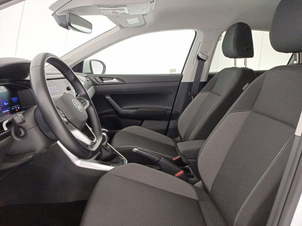 Volkswagen Taigo usata a Bari (6)
