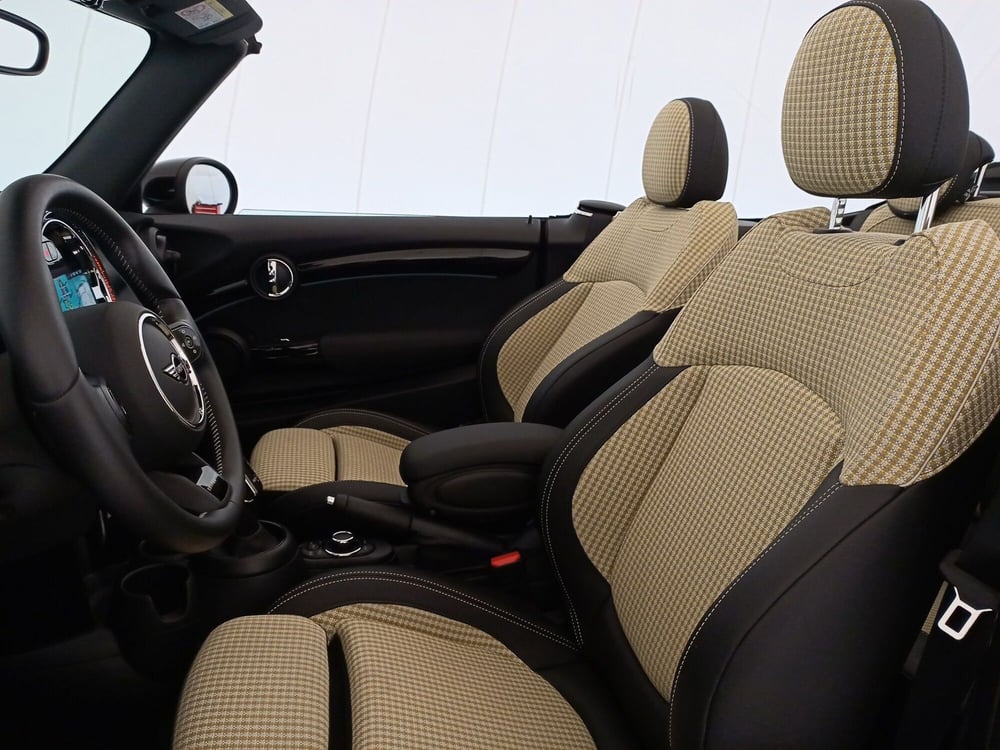 MINI Mini Cabrio usata a Bari (6)