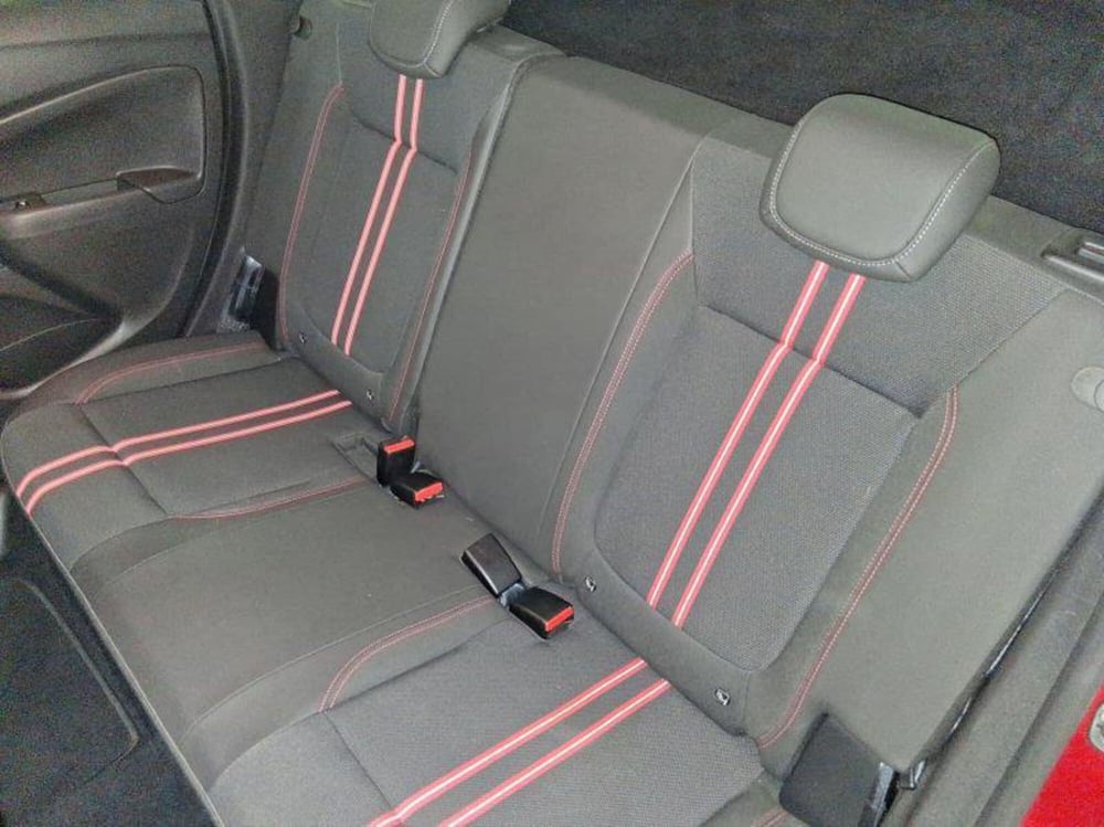 Opel Crossland usata a Genova (10)