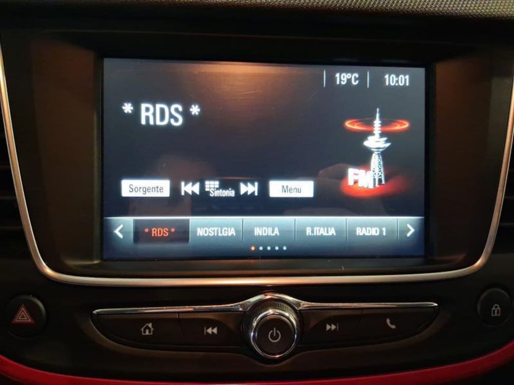 Opel Crossland usata a Genova (15)