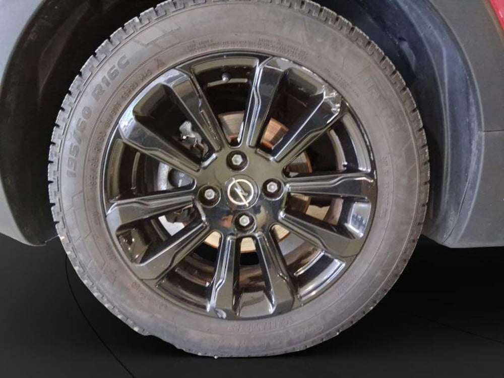 Opel Crossland usata a Genova (18)