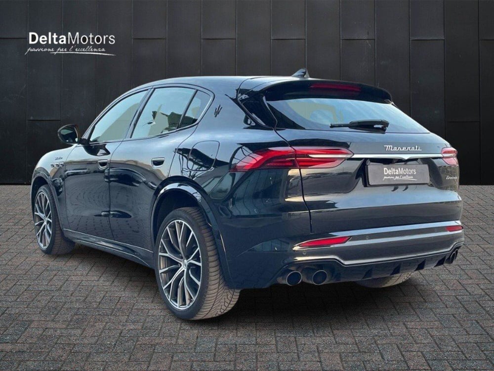 Maserati Grecale usata a Rimini (5)