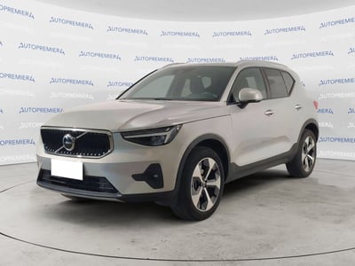 Volvo XC40 T2 automatico Core del 2024 usata a Como