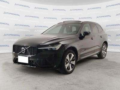 Volvo XC60 T6 Recharge AWD Plug-in Hybrid aut. Plus Dark del 2023 usata a Como