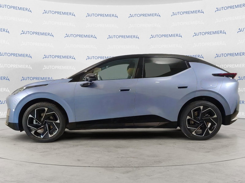 Lynk & Co 02 nuova a Como (3)