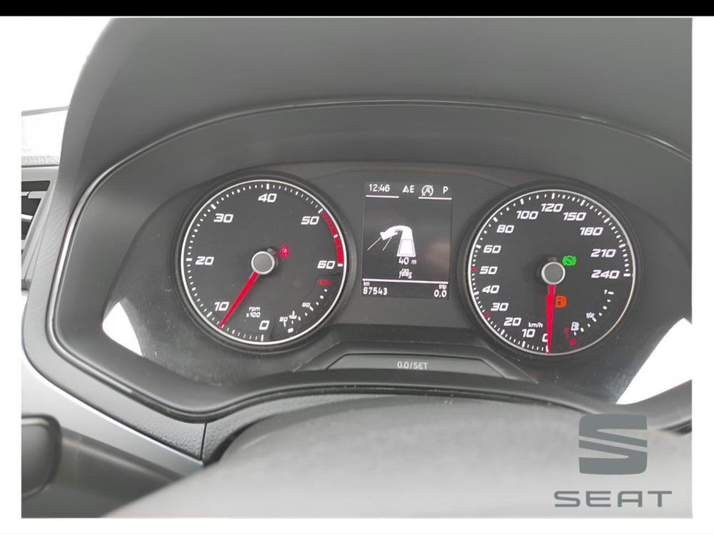 SEAT Arona usata a Arezzo (10)