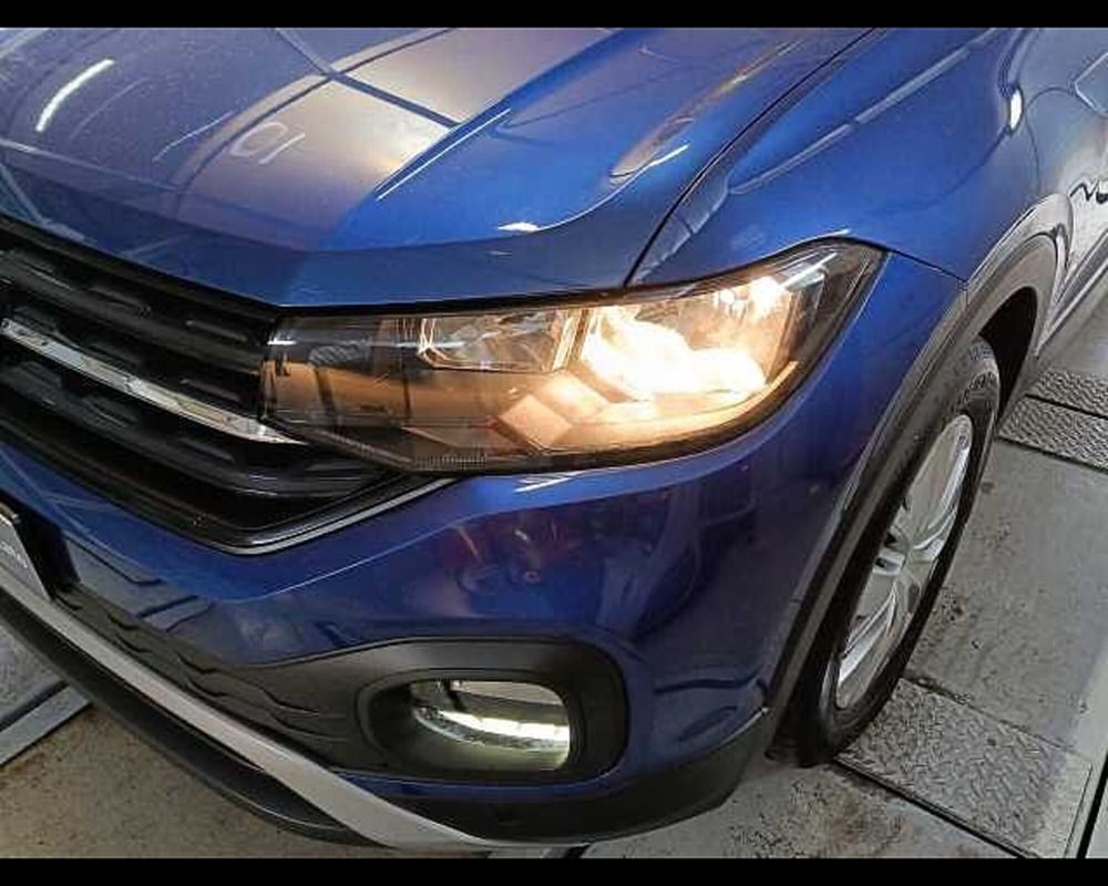 Volkswagen T-Cross usata a Roma (13)