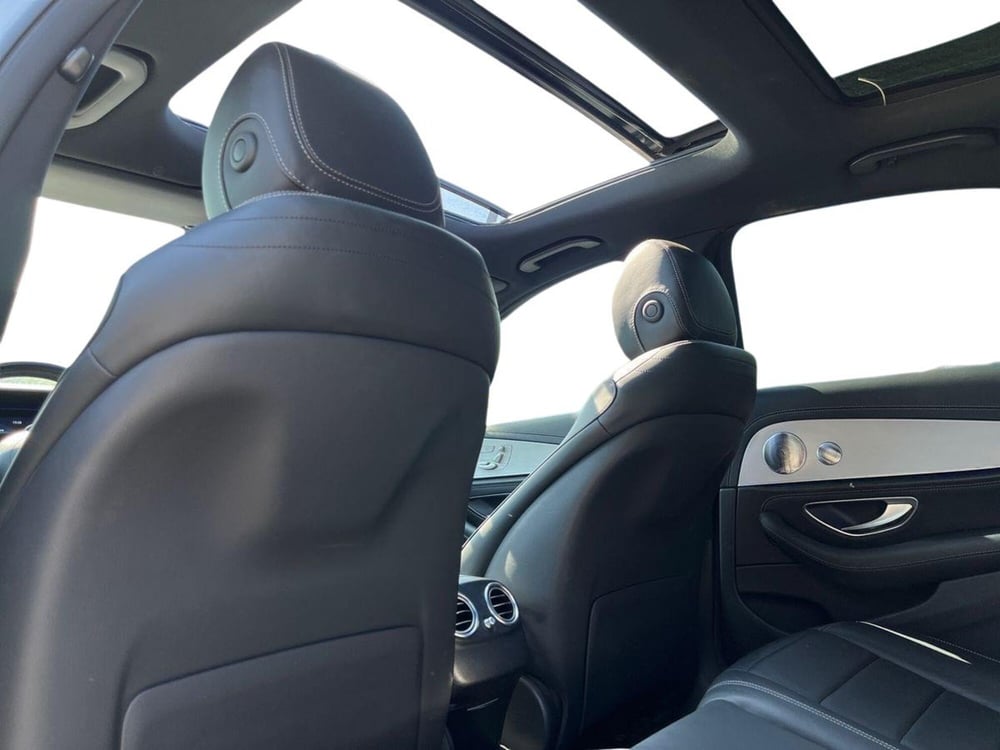 Mercedes-Benz Classe E usata a Napoli (15)