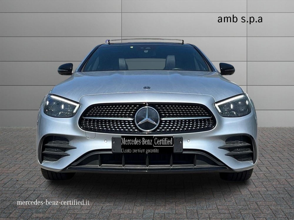 Mercedes-Benz Classe E usata a Napoli (3)