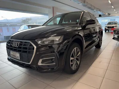 Audi Q5 40 TDI 204 CV quattro S tronic Business del 2021 usata a Messina