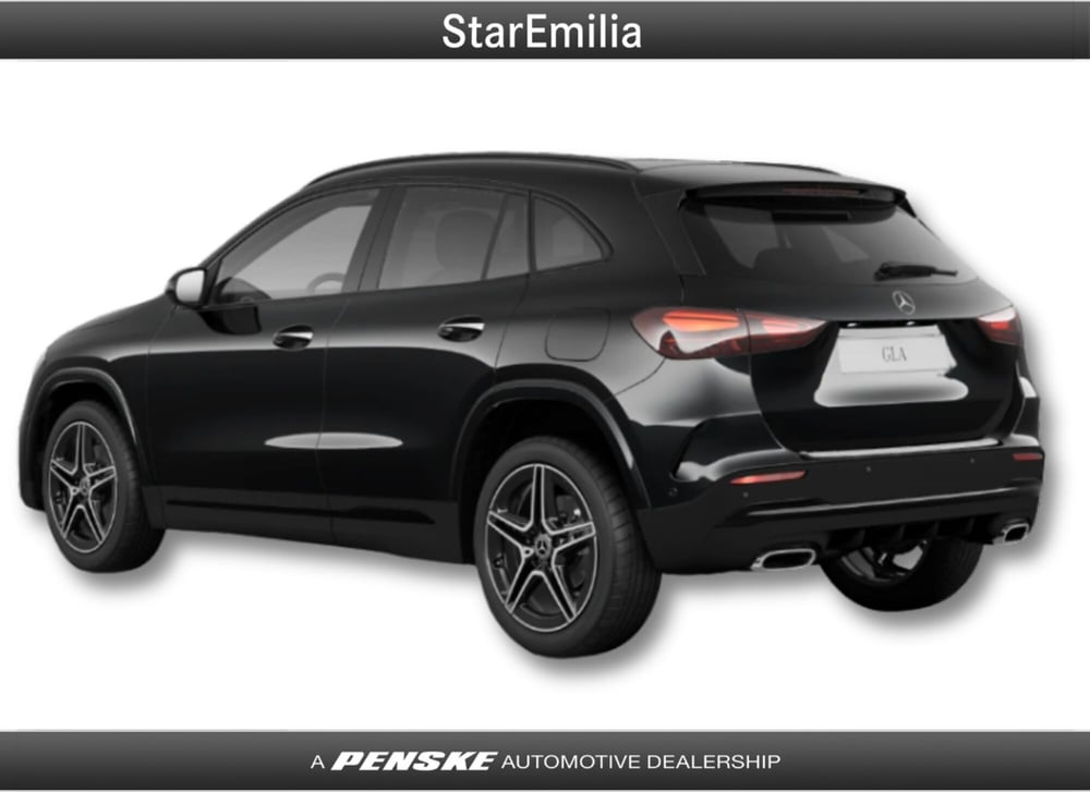 Mercedes-Benz GLA SUV nuova a Bologna (2)