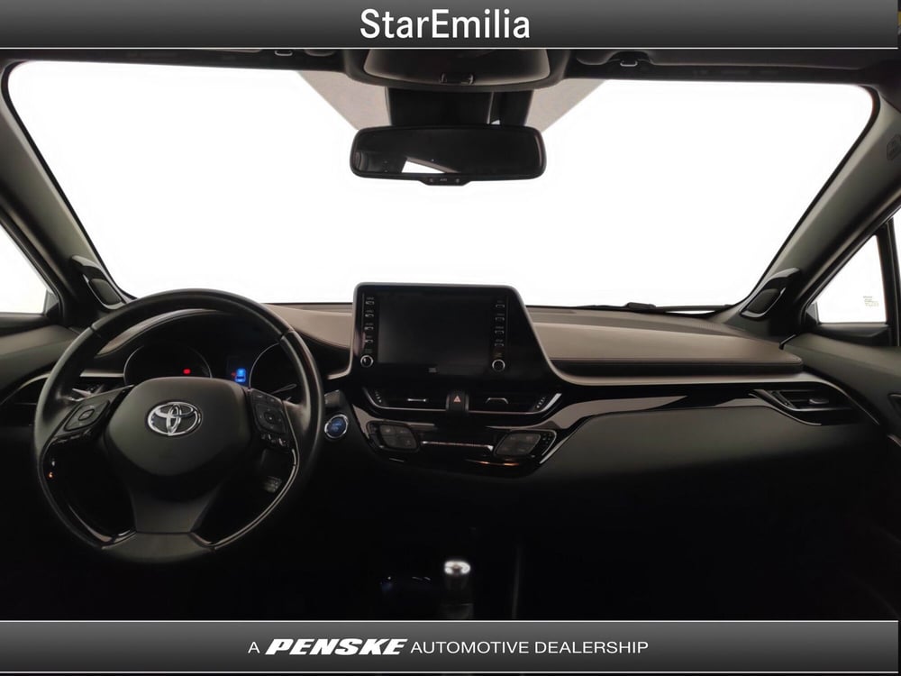 Toyota Toyota C-HR usata a Ferrara (9)