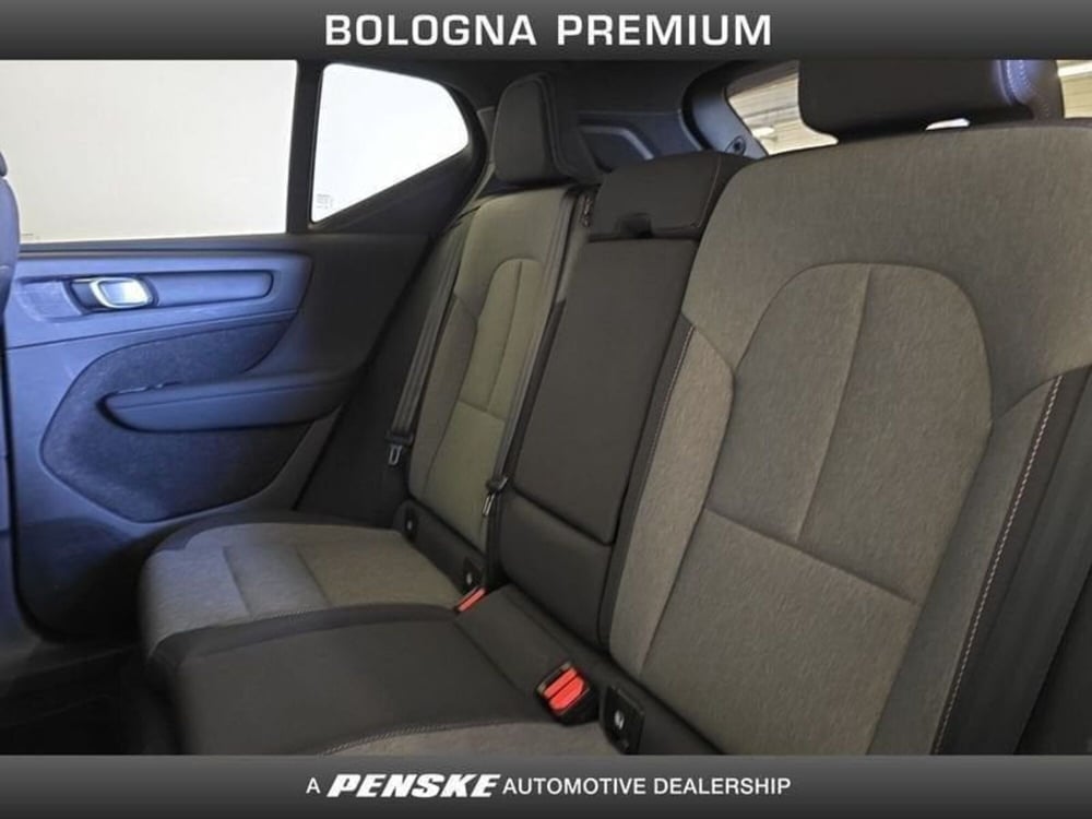 Volvo XC40 usata a Bologna (12)