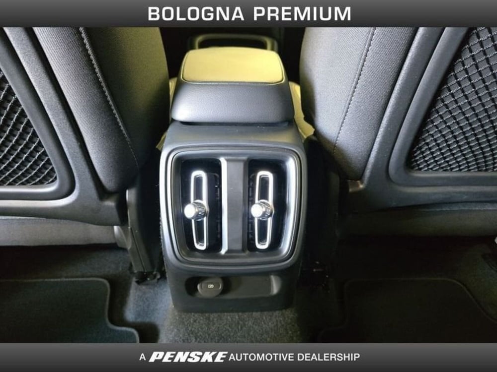 Volvo XC40 usata a Bologna (14)