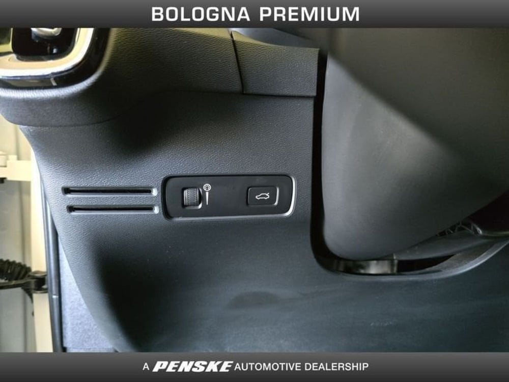 Volvo XC40 usata a Bologna (16)