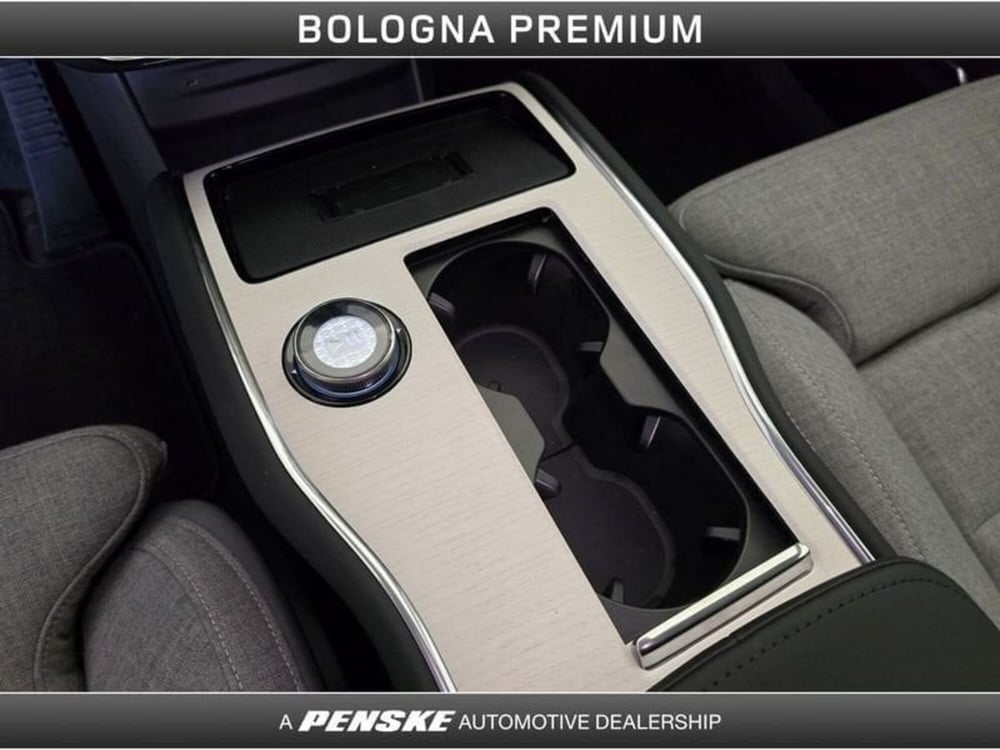 Volvo EX90 usata a Bologna (14)